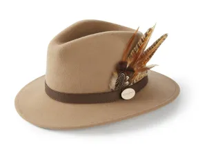 The Suffolk Fedora in Camel (Bronze Feather)